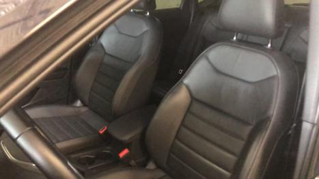 VOLKSWAGEN Taos 1.4 16V 4P FLEX 250 TSI HIGHLINE AUTOM�TICO, Foto 13