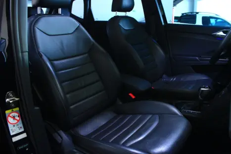 VOLKSWAGEN Taos 1.4 16V 4P FLEX 250 TSI HIGHLINE AUTOM�TICO, Foto 11