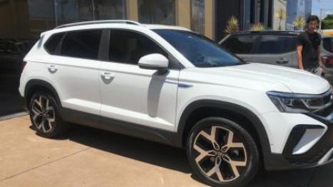 VOLKSWAGEN Taos 1.4 16V 4P FLEX 250 TSI HIGHLINE AUTOM�TICO, Foto 3