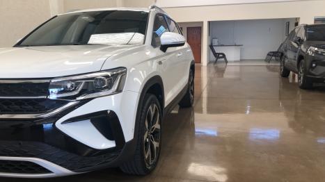 VOLKSWAGEN Taos 1.4 16V 4P FLEX 250 TSI HIGHLINE AUTOM�TICO, Foto 11