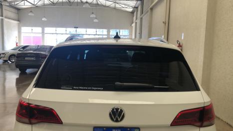 VOLKSWAGEN Taos 1.4 16V 4P FLEX 250 TSI HIGHLINE AUTOM�TICO, Foto 17