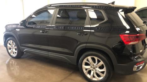 VOLKSWAGEN Taos 1.4 16V 4P FLEX 250 TSI COMFORTLINE AUTOM�TICO, Foto 4