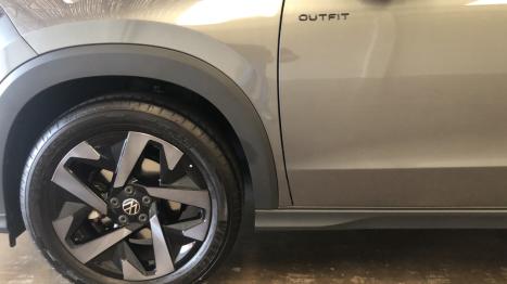 VOLKSWAGEN Tera 1.0 12V 4P 170 TSI HIGH AUTOM�TICO, Foto 10