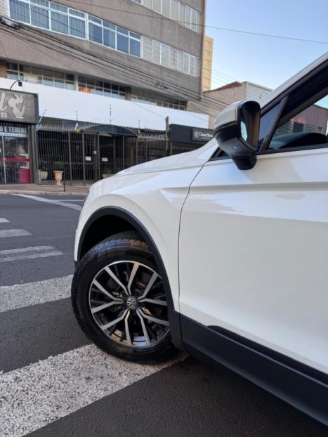 VOLKSWAGEN Tiguan 1.4 250 TSI TOTAL FLEX ALLSPACE TURBO AUTOMTICO TIPTRONIC, Foto 10