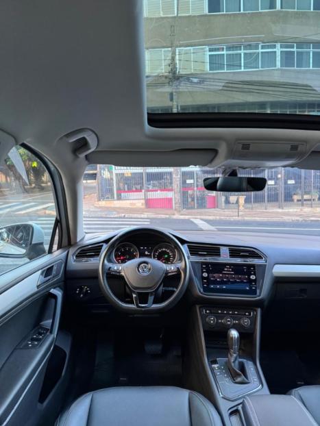 VOLKSWAGEN Tiguan 1.4 250 TSI TOTAL FLEX ALLSPACE TURBO AUTOMTICO TIPTRONIC, Foto 17