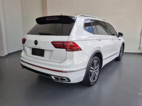 VOLKSWAGEN Tiguan 1.4 250 TSI TOTAL FLEX ALLSPACE COMFORTLINE TURBO AUTOM�TICO TIPTRONIC, Foto 9