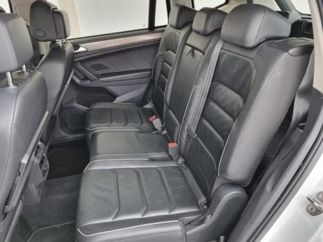 VOLKSWAGEN Tiguan , Foto 3