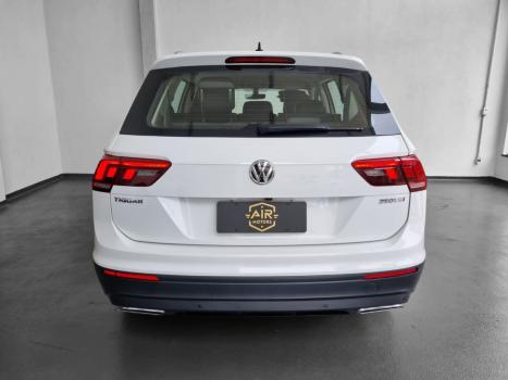 VOLKSWAGEN Tiguan , Foto 7