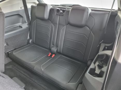 VOLKSWAGEN Tiguan , Foto 9