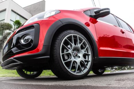 VOLKSWAGEN UP 1.0 4P FLEX 170 TSI XTREME, Foto 9