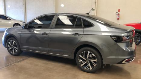 VOLKSWAGEN Virtus 1.0 4P 200 TSI FLEX HIGHLINE AUTOMTICO, Foto 4