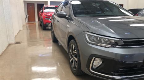 VOLKSWAGEN Virtus 1.0 4P 200 TSI FLEX HIGHLINE AUTOM�TICO, Foto 4