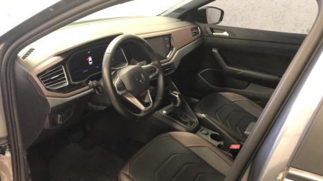 VOLKSWAGEN Virtus 1.0 4P 200 TSI FLEX HIGHLINE AUTOM�TICO, Foto 11