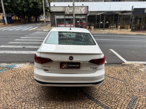 VOLKSWAGEN Virtus 1.0 4P 200 TSI FLEX COMFORTLINE AUTOMTICO, Foto 5