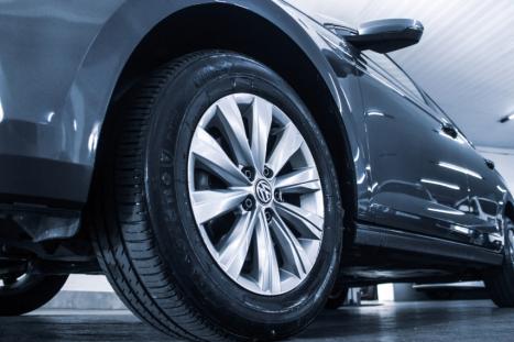 VOLKSWAGEN Virtus 1.0 4P 200 TSI FLEX COMFORTLINE AUTOM�TICO, Foto 6