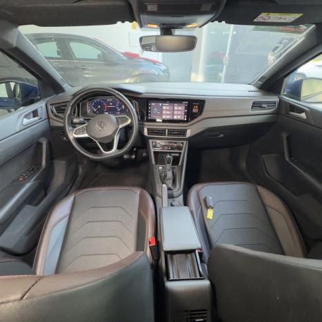 VOLKSWAGEN Virtus 1.0 4P 200 TSI FLEX HIGHLINE AUTOM�TICO, Foto 4