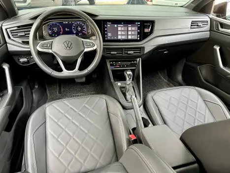 VOLKSWAGEN Virtus 1.4 4P 250 TSI EXCLUSIVE AUTOM�TICO, Foto 8