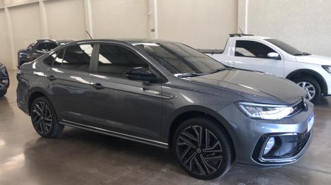 VOLKSWAGEN Virtus 1.4 4P 250 TSI EXCLUSIVE AUTOM�TICO, Foto 2