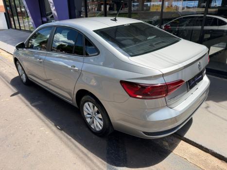 VOLKSWAGEN Virtus 1.0 4P 200 TSI FLEX COMFORTLINE AUTOM�TICO, Foto 4