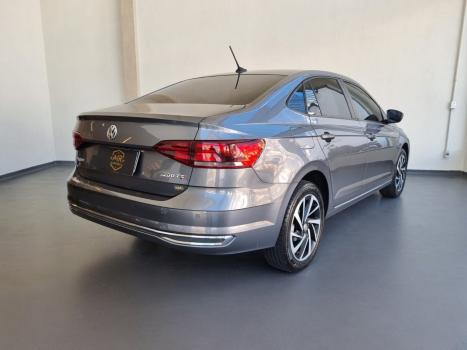 VOLKSWAGEN Virtus 1.0 4P 200 TSI FLEX HIGHLINE AUTOM�TICO, Foto 6