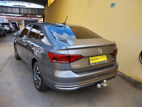 VOLKSWAGEN Virtus 1.0 4P 200 TSI FLEX HIGHLINE AUTOM�TICO, Foto 9