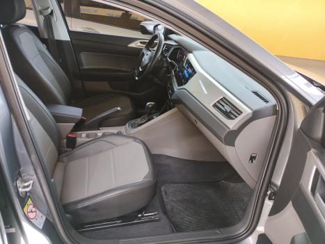 VOLKSWAGEN Virtus 1.0 4P 200 TSI FLEX HIGHLINE AUTOM�TICO, Foto 12