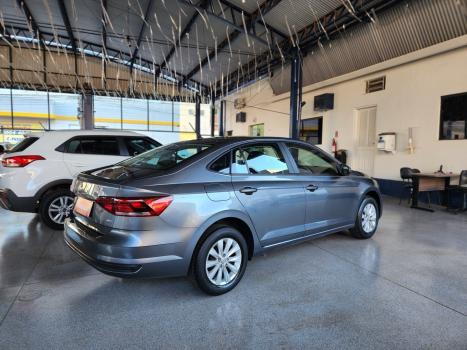 VOLKSWAGEN Virtus 1.6 4P MSI FLEX AUTOM�TICO, Foto 4