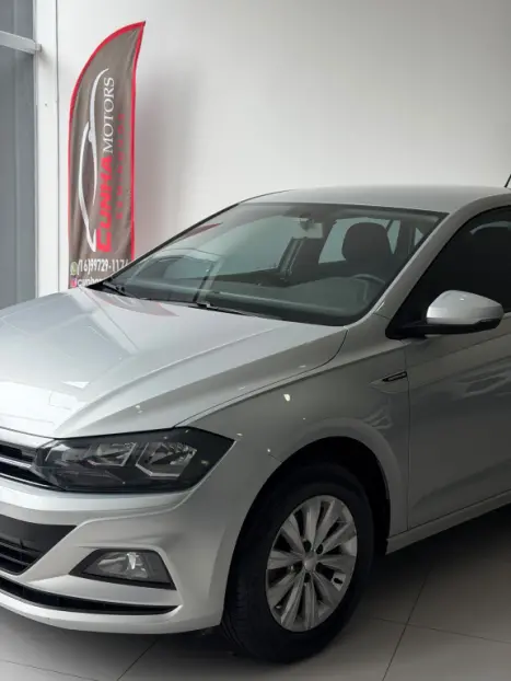 VOLKSWAGEN Virtus 1.0 4P 200 TSI FLEX COMFORTLINE AUTOM�TICO, Foto 3