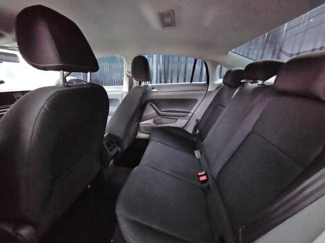 VOLKSWAGEN Virtus 1.0 4P 200 TSI FLEX COMFORTLINE AUTOMÁTICO, Foto 9