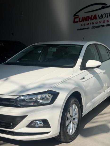 VOLKSWAGEN Virtus 1.0 4P 200 TSI FLEX COMFORTLINE AUTOMÁTICO, Foto 2