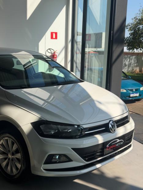 VOLKSWAGEN Virtus 1.0 4P 200 TSI FLEX COMFORTLINE AUTOMÁTICO, Foto 3