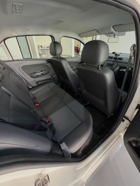 VOLKSWAGEN Voyage 1.6 4P FLEX, Foto 11