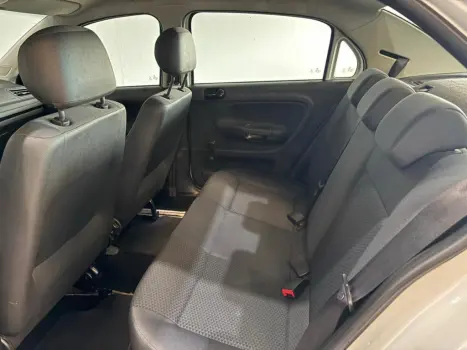 VOLKSWAGEN Voyage 1.0 4P FLEX, Foto 6 VOLKSWAGEN Voyage 1.0 4P FLEX, Foto 6