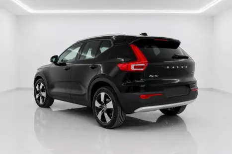 VOLVO XC40 2.0 16V 4P T5 TURBO MOMENTUM AWD GEARTRONIC AUTOM�TICO, Foto 5