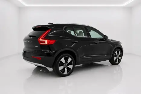 VOLVO XC40 2.0 16V 4P T5 TURBO MOMENTUM AWD GEARTRONIC AUTOM�TICO, Foto 7