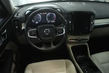 VOLVO XC40 2.0 16V 4P T5 TURBO MOMENTUM AWD GEARTRONIC AUTOM�TICO, Foto 13