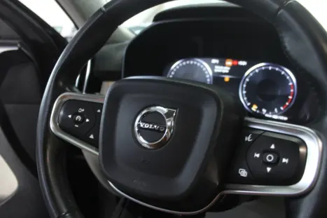VOLVO XC40 2.0 16V 4P T5 TURBO MOMENTUM AWD GEARTRONIC AUTOM�TICO, Foto 15