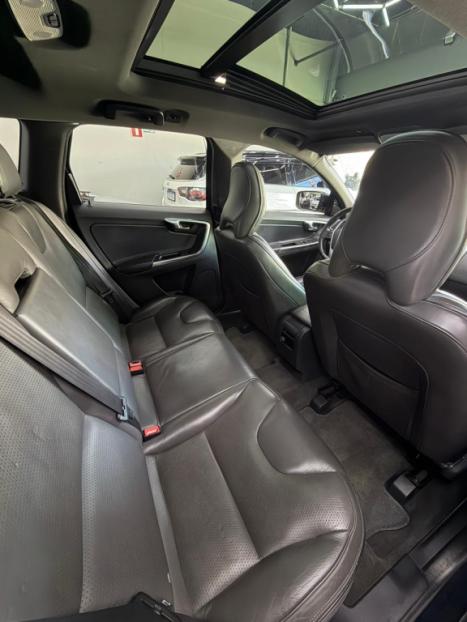 VOLVO XC60 2.0 4P T5 INSCRIPTION TURBO AUTOM�TICO, Foto 7