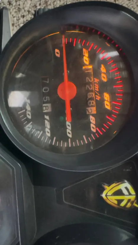 YAMAHA Factor 125 ED, Foto 5