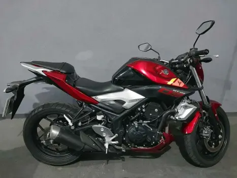 YAMAHA MT-03 300 ABS, Foto 7