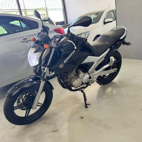 YAMAHA YS Fazer 250 LIMITED EDITION, Foto 3