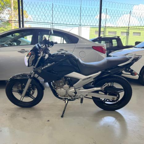 YAMAHA YS Fazer 250 LIMITED EDITION, Foto 10