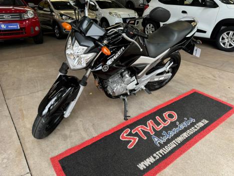 YAMAHA YS Fazer 250 LIMITED EDITION, Foto 1