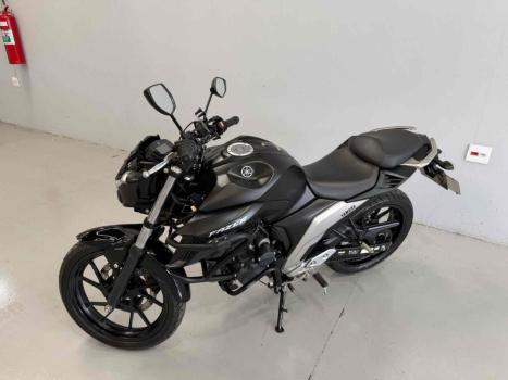 YAMAHA YS Fazer 250 , Foto 12