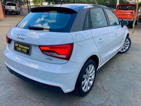 AUDI A1 1.4 16V 4P TFSI ATRACTION S-TRONIC AUTOMTICO, Foto 4