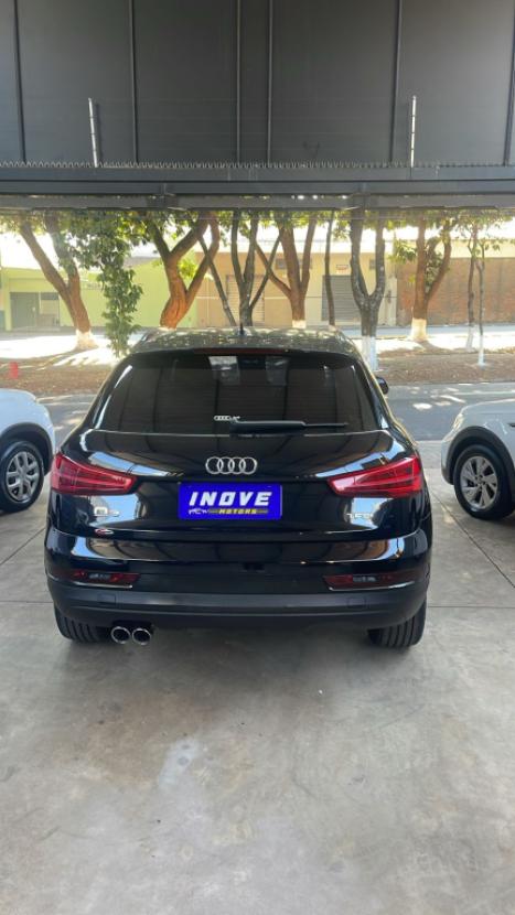 AUDI Q3 1.4 4P FLEX TFSI AMBIENTE S-TRONIC AUTOMTICO, Foto 4
