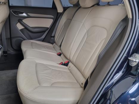 AUDI Q3 2.0 4P TFSI AMBIENTE QUATTRO S-TRONIC AUTOMTICO, Foto 3
