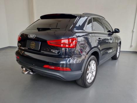 AUDI Q3 2.0 4P TFSI AMBIENTE QUATTRO S-TRONIC AUTOMTICO, Foto 6