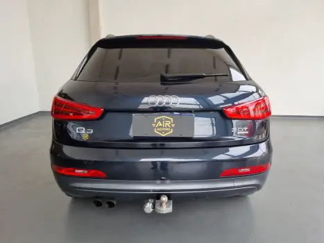 AUDI Q3 2.0 4P TFSI AMBIENTE QUATTRO S-TRONIC AUTOMTICO, Foto 7