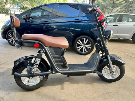 BENZHOU YY 150 Scooter Retro , Foto 4